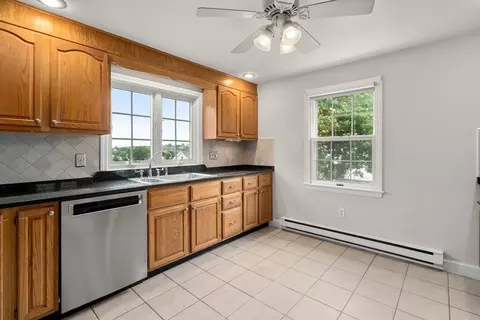 30 Rosedale Ave, Everett, MA 02149 photo 15