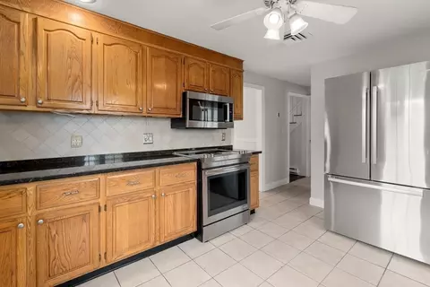 30 Rosedale Ave, Everett, MA 02149 photo 14