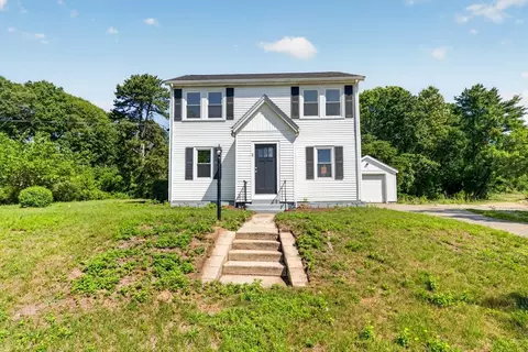 71 Great Neck Rd, Wareham, MA 02571 photo 1