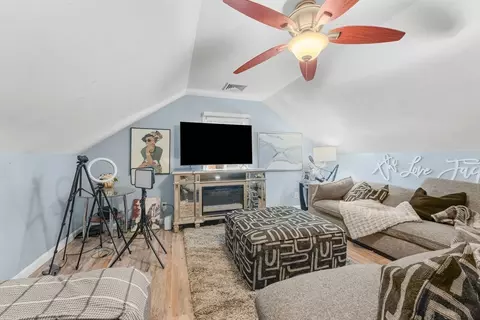 152 Harding St, Fall River, MA 02720 photo 22