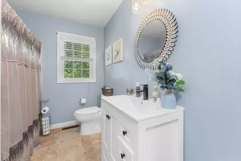 152 Harding St, Fall River, MA 02720 photo 18