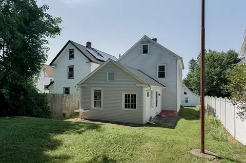 25 Prospect St, Ware, MA 01082 photo 5
