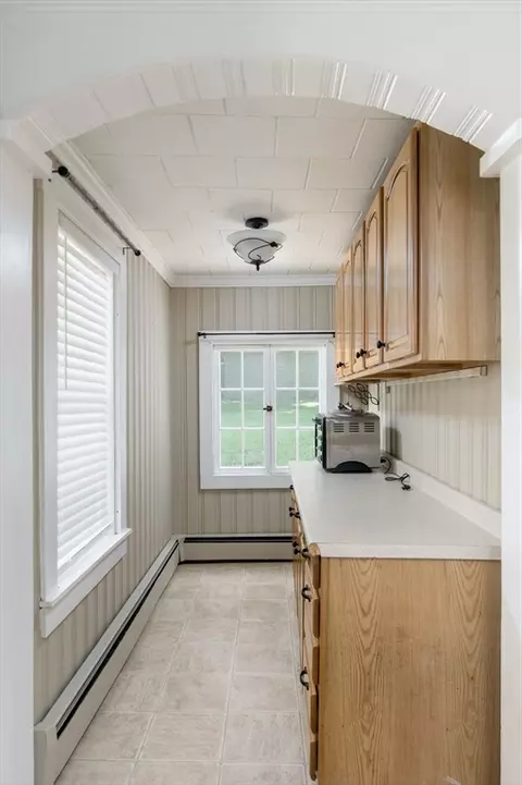 25 Prospect St, Ware, MA 01082 photo 12
