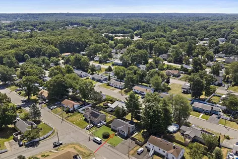 33 Bartlett Rd, Randolph, MA 02368 photo 35