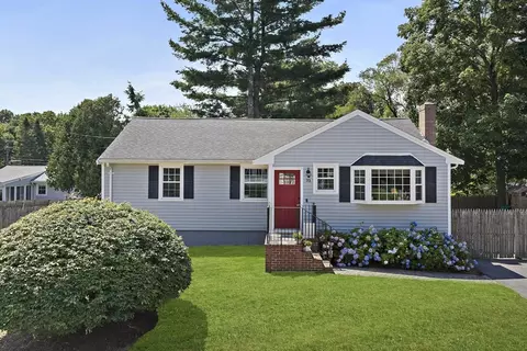 33 Bartlett Rd, Randolph, MA 02368 photo 3