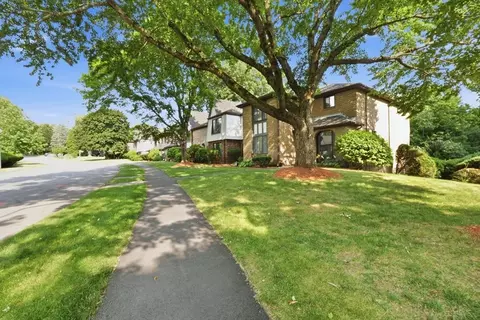 23 Cobblestone Ln #23, Worcester, MA 01606 photo 19