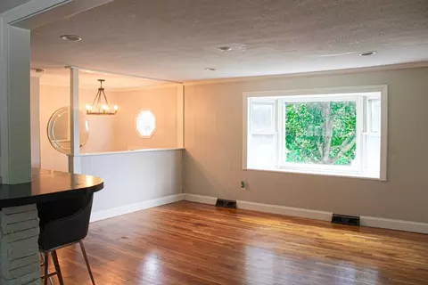 Living - 23 Roberta Rd, Blackstone, MA 01504 photo 2 of 3