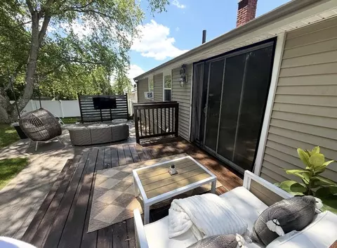 Exterior - 23 Roberta Rd, Blackstone, MA 01504 photo 7 of 8