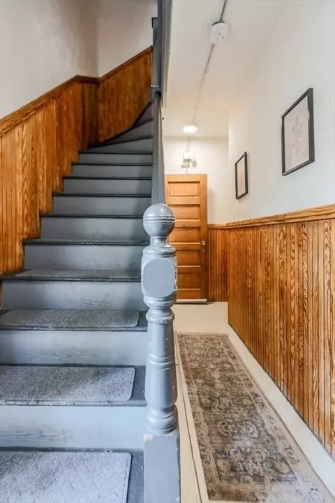 Entry Way - 21 Emerald Ave, Webster, MA 01570 photo 5 of 5