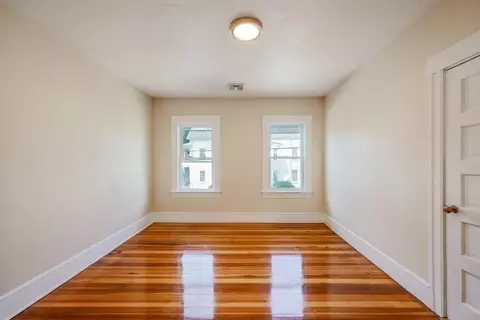 Bedroom - 21 Emerald Ave, Webster, MA 01570 photo 7 of 9