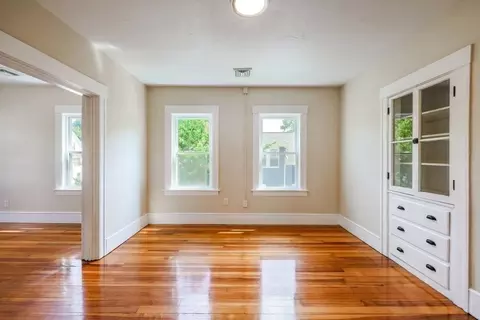 Living - 21 Emerald Ave, Webster, MA 01570 photo 6 of 6