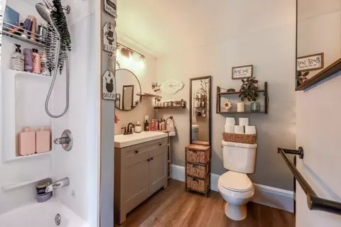 Bath - 21 Emerald Ave, Webster, MA 01570 photo 1 of 2