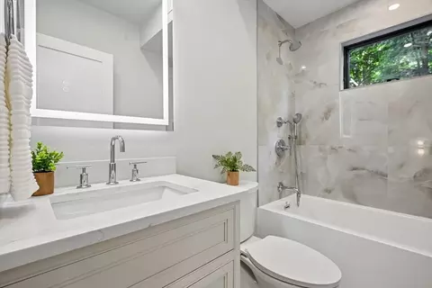 Bath - 37 Moseley, Needham, MA 02492 photo 5 of 6