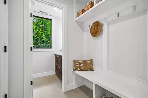 Entry Way - 37 Moseley, Needham, MA 02492 photo 2 of 3