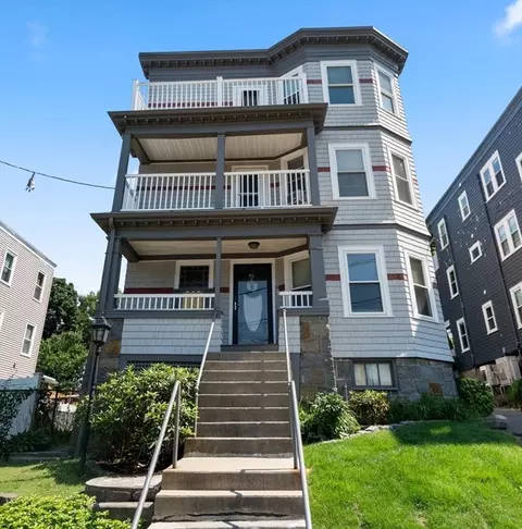 15 Bailey St, Boston, MA 02124