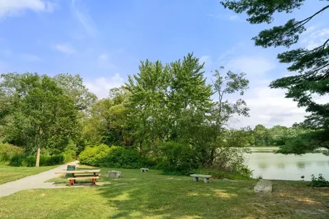 40 Cape Cod Ln, Milton, MA 02186 photo 22