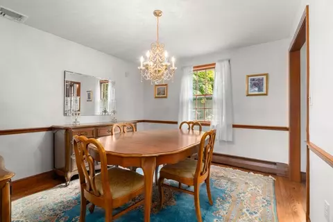 40 Cape Cod Ln, Milton, MA 02186 photo 9