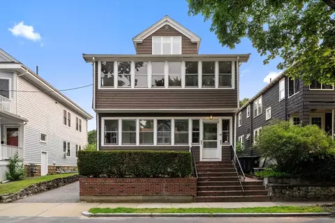 44 Peirce St, Arlington, MA 02476