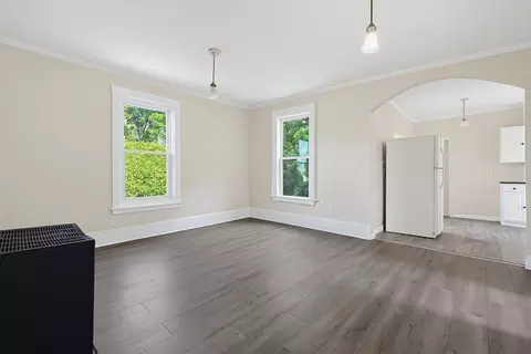 230 Pleasant St, Worcester, MA 01609 photo 28