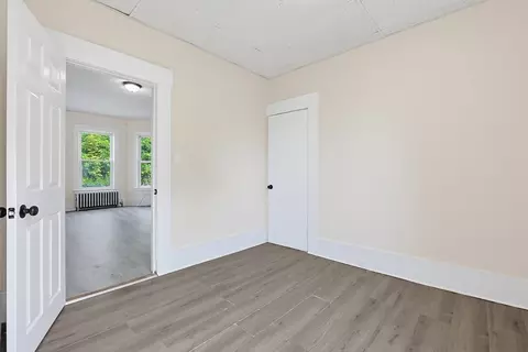 230 Pleasant St, Worcester, MA 01609 photo 11