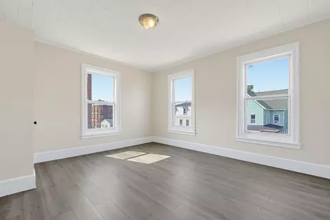 230 Pleasant St, Worcester, MA 01609 photo 22