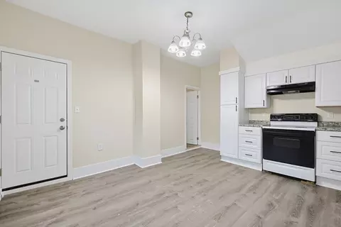230 Pleasant St, Worcester, MA 01609 photo 18