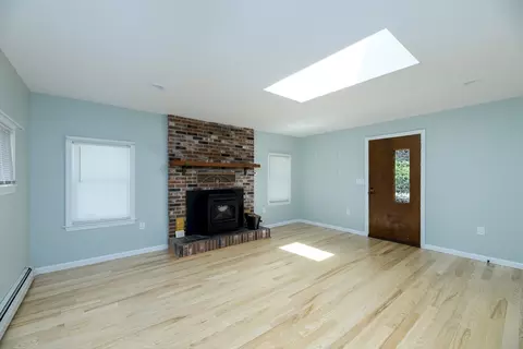 Living - 38 Eagle St, Ware, MA 01082 photo 3 of 5
