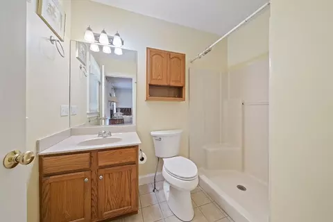 Bath - 70 Papermill Rd #70, Wareham, MA 02576 photo 1 of 2