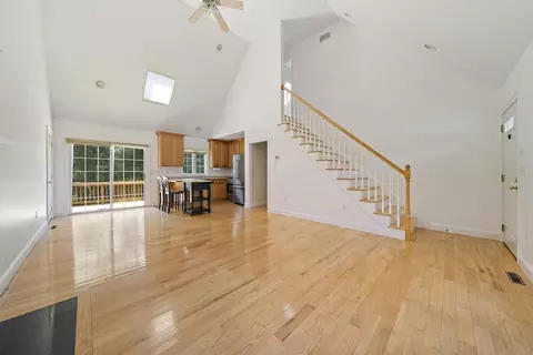 Living - 70 Papermill Rd #70, Wareham, MA 02576 photo 6 of 6