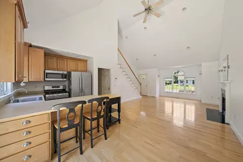 Living - 70 Papermill Rd #70, Wareham, MA 02576 photo 1 of 6