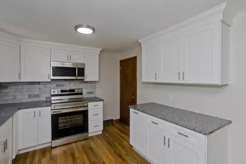 Kitchen - 11 Mountainview St, Chicopee, MA 01020 photo 4 of 4