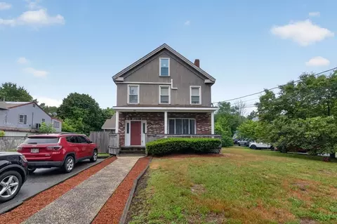 49 Liberty St, Taunton, MA 02718
