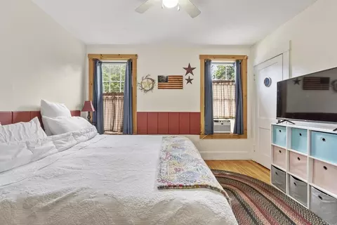 Bedroom - 27 Cedar St, Gardner, MA 01440 photo 1 of 8