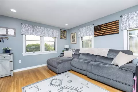 9 Preston St, Danvers, MA 01923 photo 6