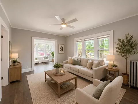 Living - 185 Leyfred Ter, Springfield, MA 01108 photo 1 of 6