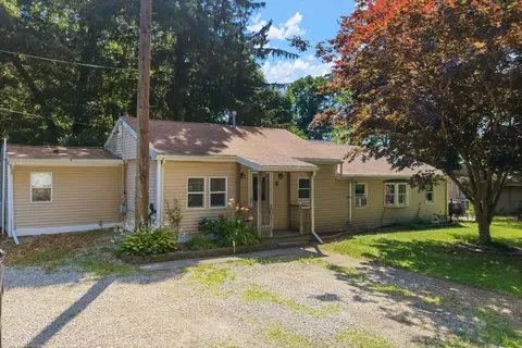 8 Martel St, Acushnet, MA 02743