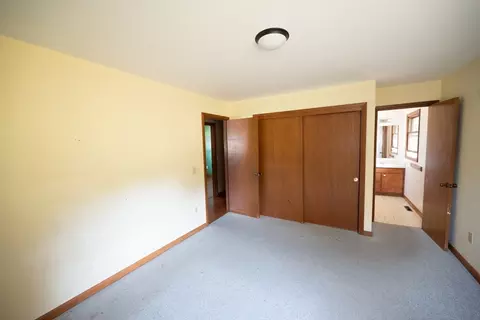 13 Church St, Erving, MA 01344 photo 12