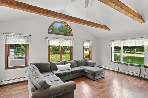 Living - 25 Mockingbird Ln, Maynard, MA 01754 photo 2 of 4