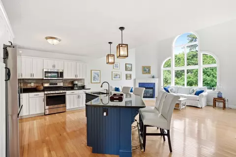Kitchen - 5 Hemlock Rd #5, Bourne, MA 02532 photo 2 of 3
