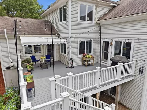 Exterior - 5 Hemlock Rd #5, Bourne, MA 02532 photo 4 of 8