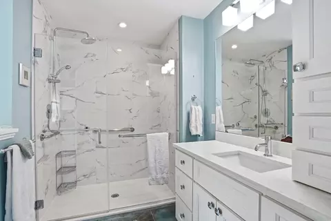 Bath - 5 Hemlock Rd #5, Bourne, MA 02532 photo 1 of 3