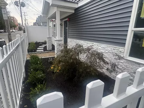 Exterior - 562 Gorham St #02, Lowell, MA 01852 photo 9 of 9