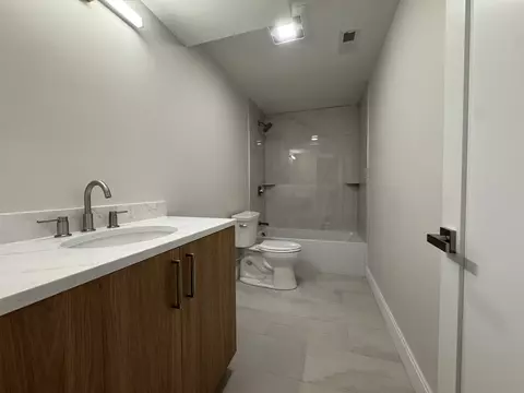 Bath - 562 Gorham St #02, Lowell, MA 01852 photo 9 of 9