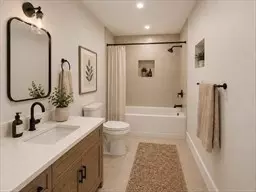 Bath - 562 Gorham St #02, Lowell, MA 01852 photo 2 of 9