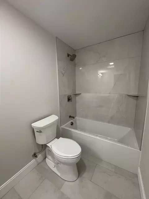 Bath - 562 Gorham St #02, Lowell, MA 01852 photo 8 of 9