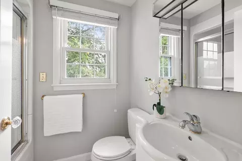102 Cherry St, Framingham, MA 01701 photo 15