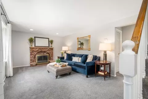 102 Cherry St, Framingham, MA 01701 photo 3