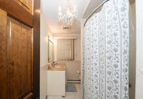 Bath - 8 Patrick Cir, Stoneham, MA 02180 photo 1 of 3