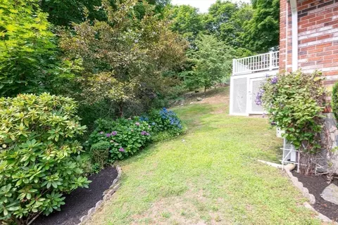 Exterior - 8 Patrick Cir, Stoneham, MA 02180 photo 7 of 12