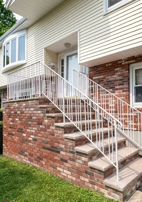 Exterior - 8 Patrick Cir, Stoneham, MA 02180 photo 3 of 12